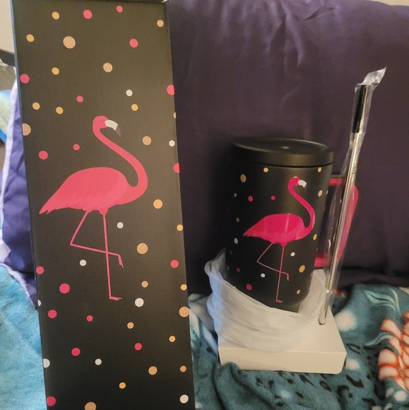 40oz NIB Meoky Flamingo Pride Tumbler - Picture 7 of 8